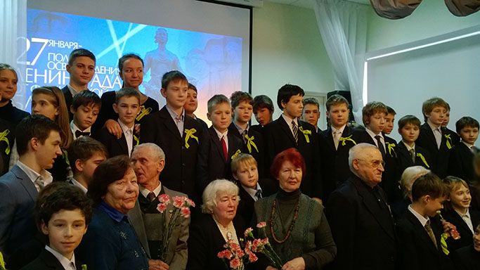 27 января 2014 года  - 70 годовщина полного  снятия блокады города Ленинграда.