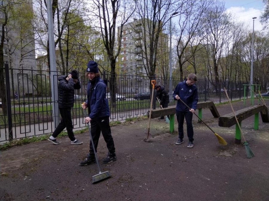СУББОТНИК В АКАДЕМИИ